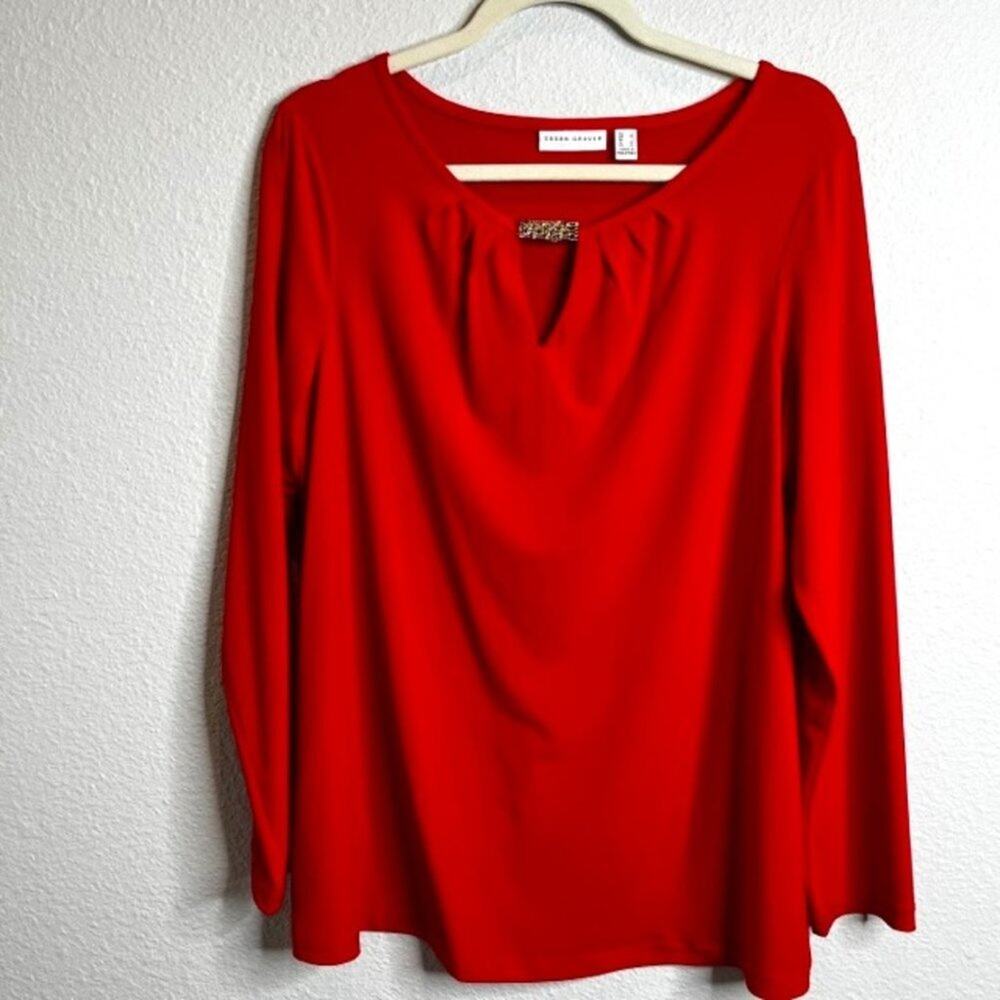 Susan Graver Elegant Vibrant Red Chic Keyhole Top Liquid Knit Stretch Polished L